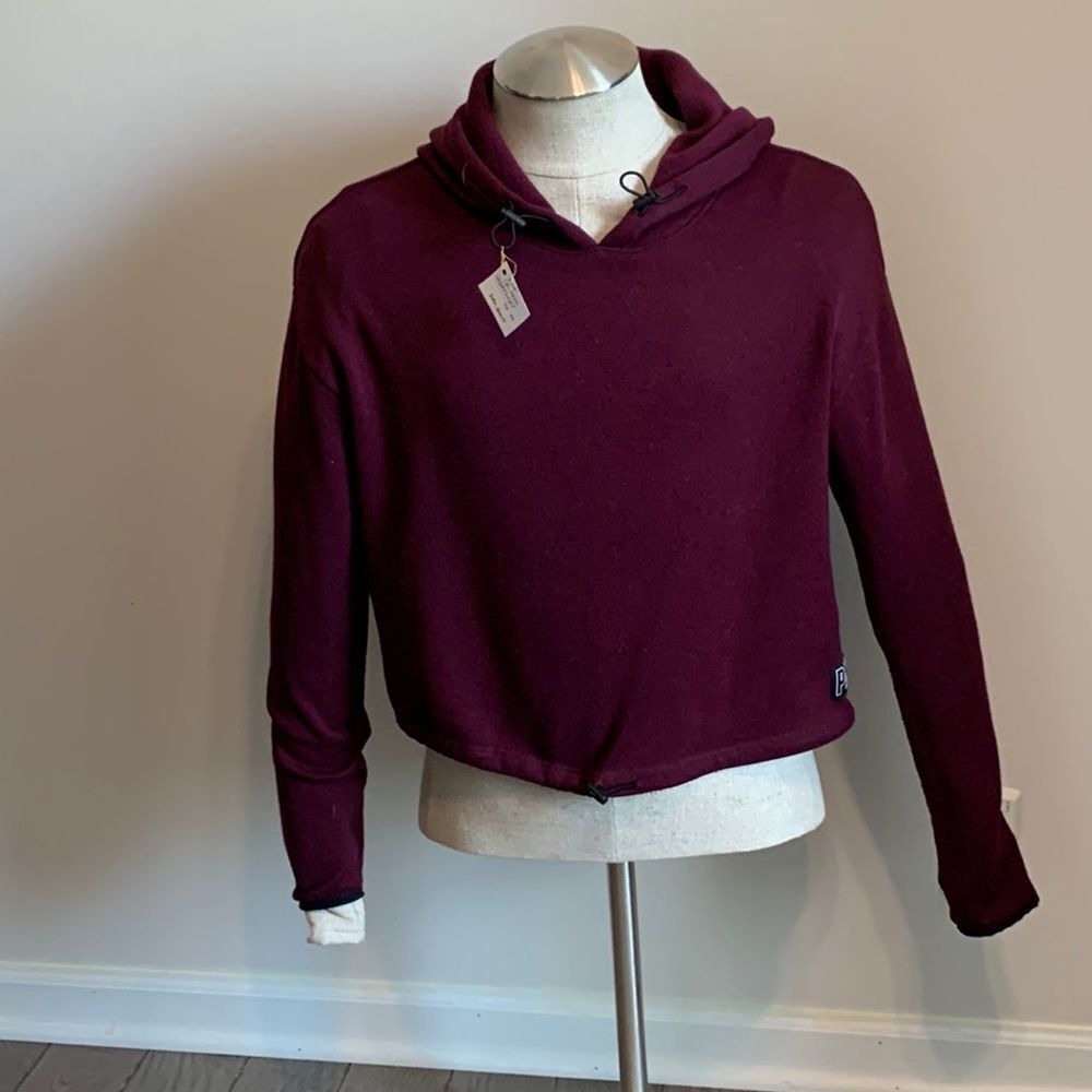 PINK Victoria’s Secret Women’s Cropped Knit Sweater Hoodie Purple Sweatshirt M